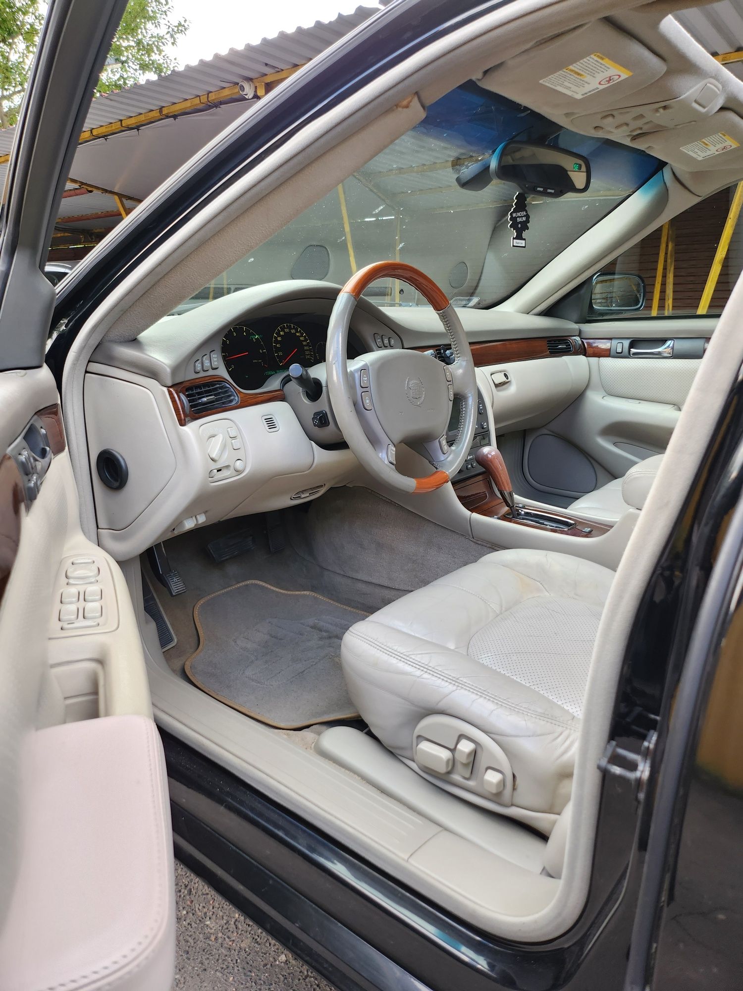 Cadillac Seville STS 4.6 V8 305 KM Automat, Klima Mrozi, Oplaty Na Rok