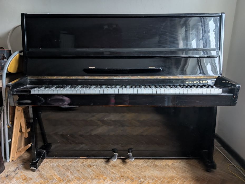 Фортепіано "Україна"