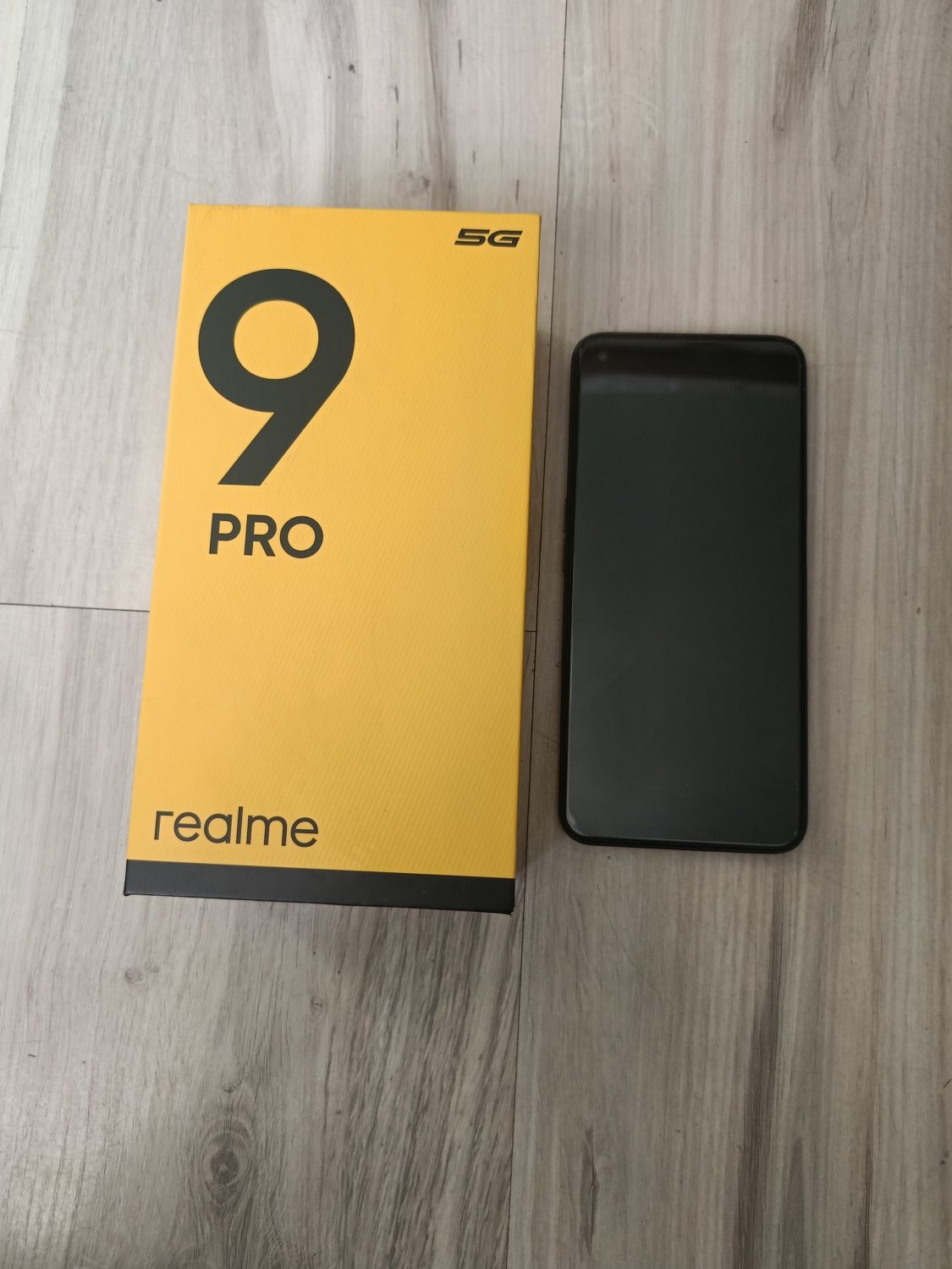 Telefon Realne 9 pro 5G