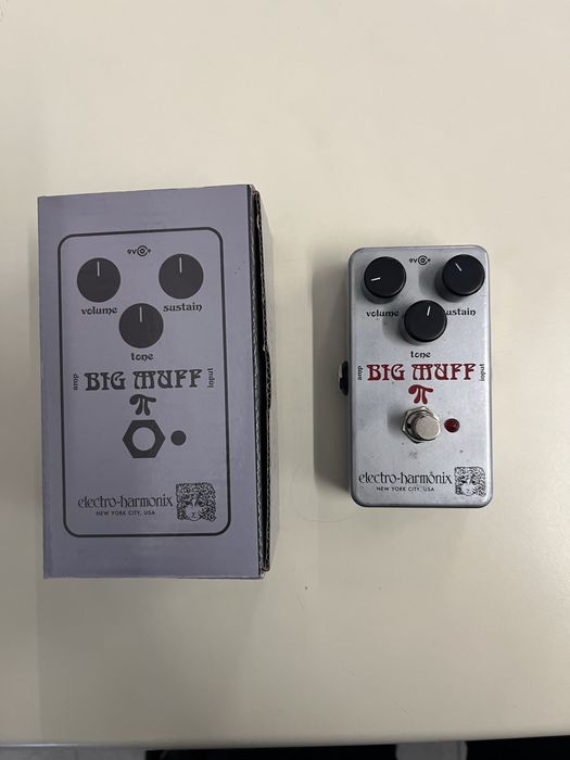 Electro Harmonix Big Muff Rams Head