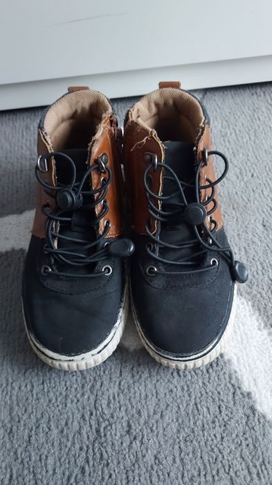 Buty za kostkę 29 Reserved