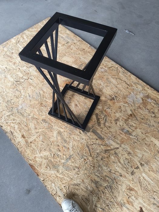 Hoker w stylu loft 35x35x71