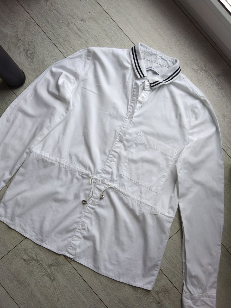 Biała elegancka bawełniana klasyczna koszula zwężana Cropp