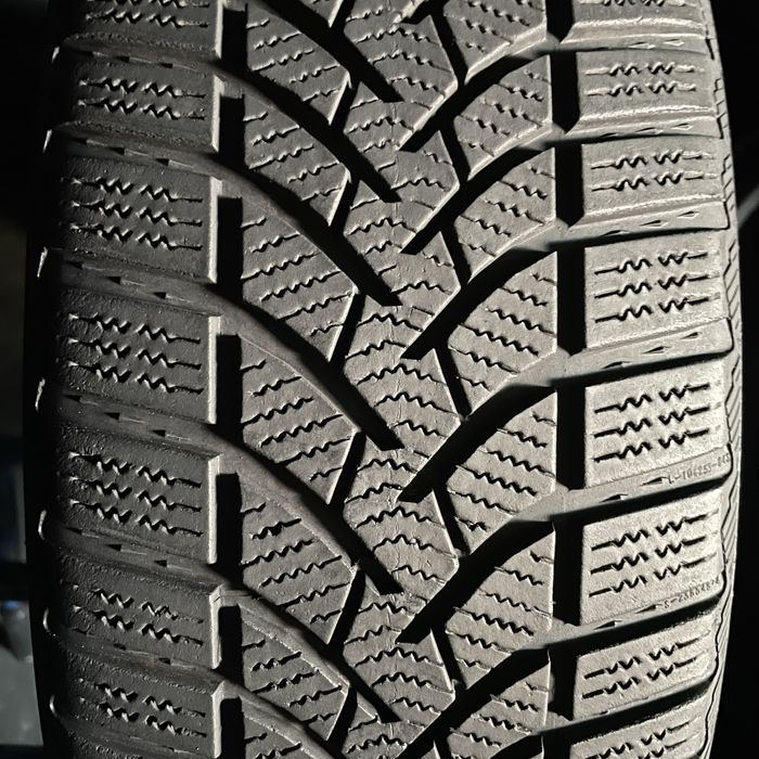 Шини 195/55/20 - 4шт Semperit Speed-Grip 3 зима