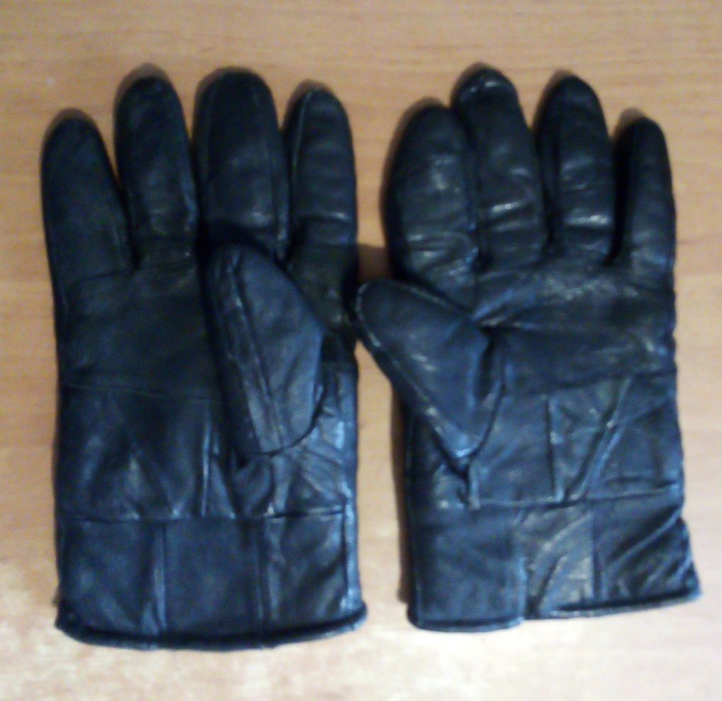 Продам мужские кожаные перчатки