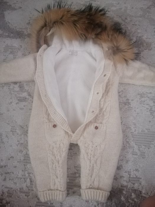 Зимовий в'язаний комбінезон для малюка