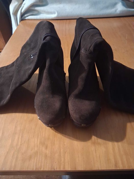 Botas tipo Xuz, over the knee, Pele/camurça