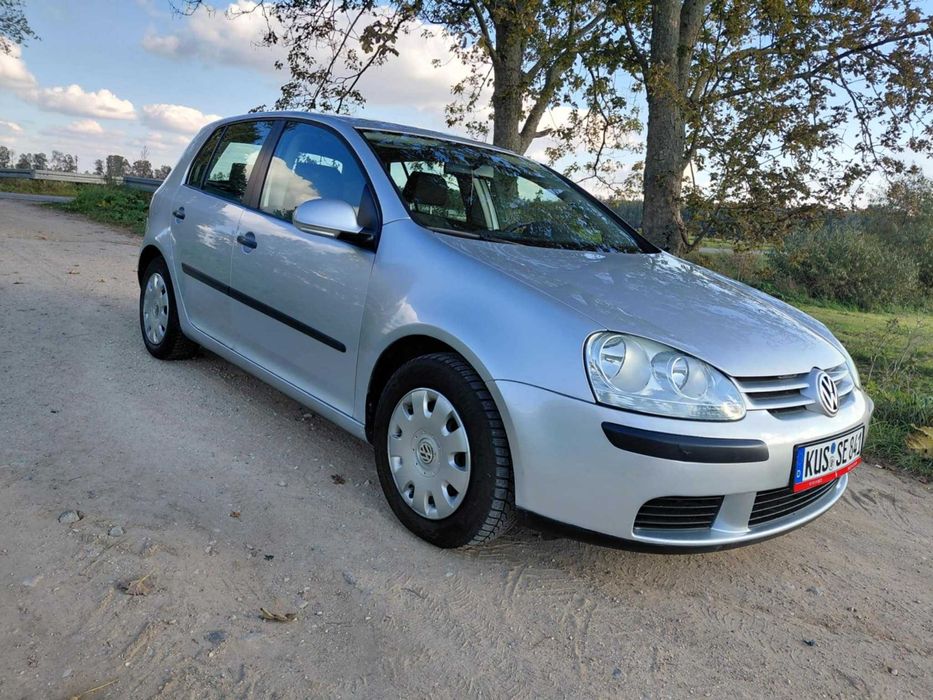 Volkswagen Golf V 1.4 benzyna 5 drzwi stan bdb