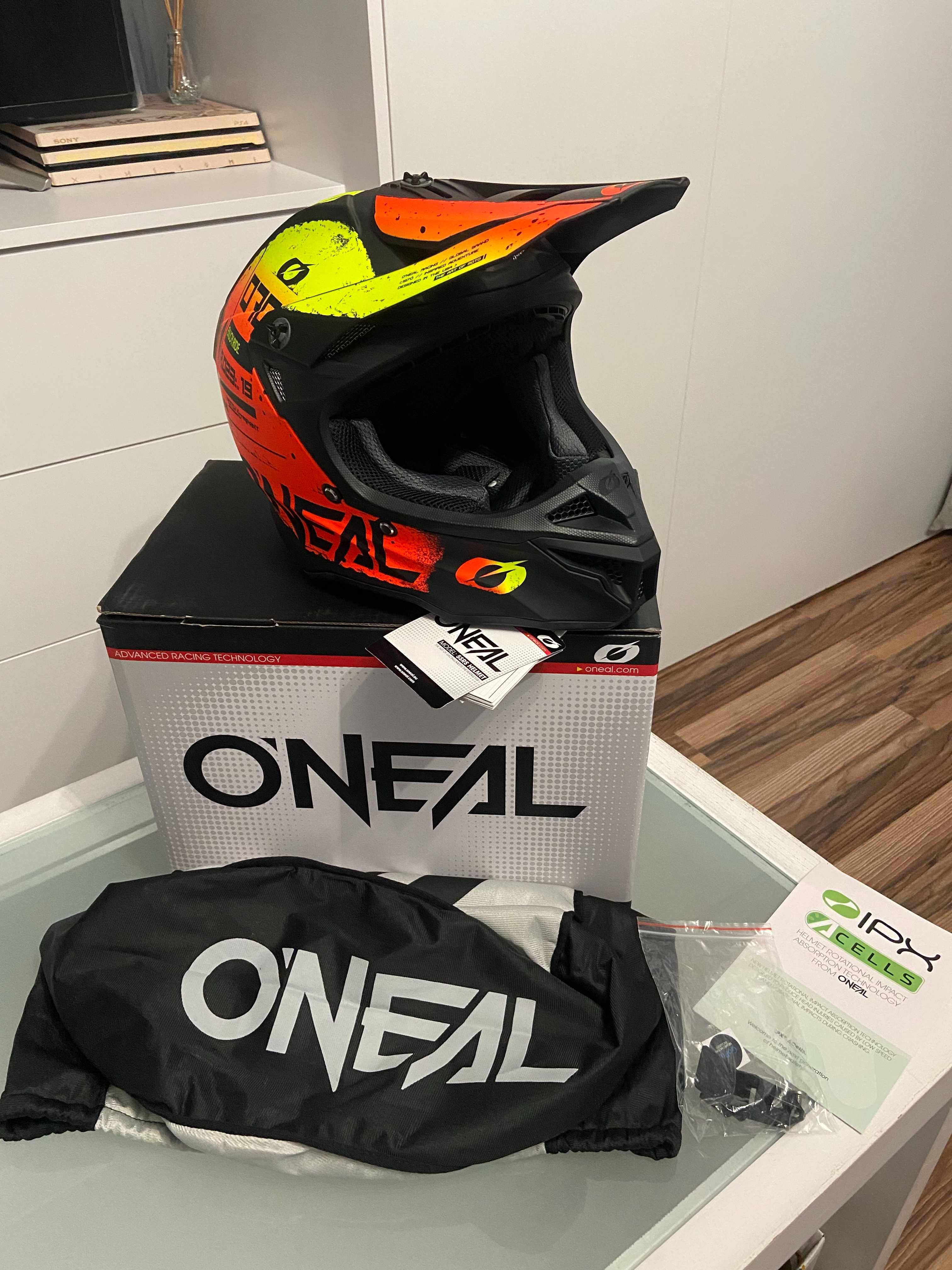 Kask Oneal SCARZ V24 5SRS Polyacrylite Black Red (cross,quad,enduro)