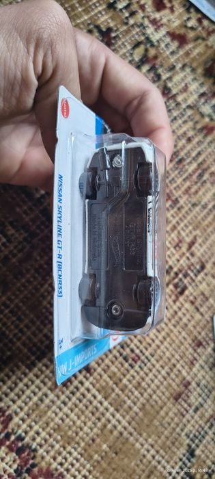 Машинка Hotweels NISSAN SKYLINE GT-R (BCNR33)