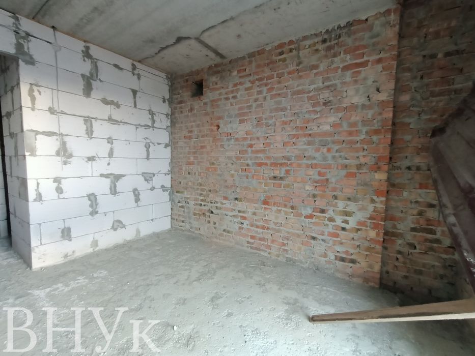 Продається 1 кімнатна квартира в новобудові!