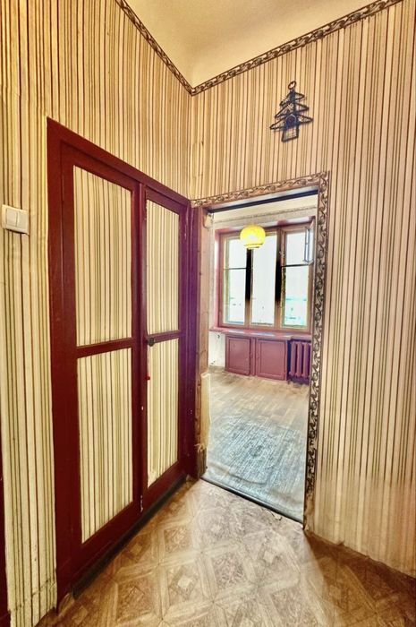 Продаж без % великої однокімнатної кв по вул Л.Жаботинського