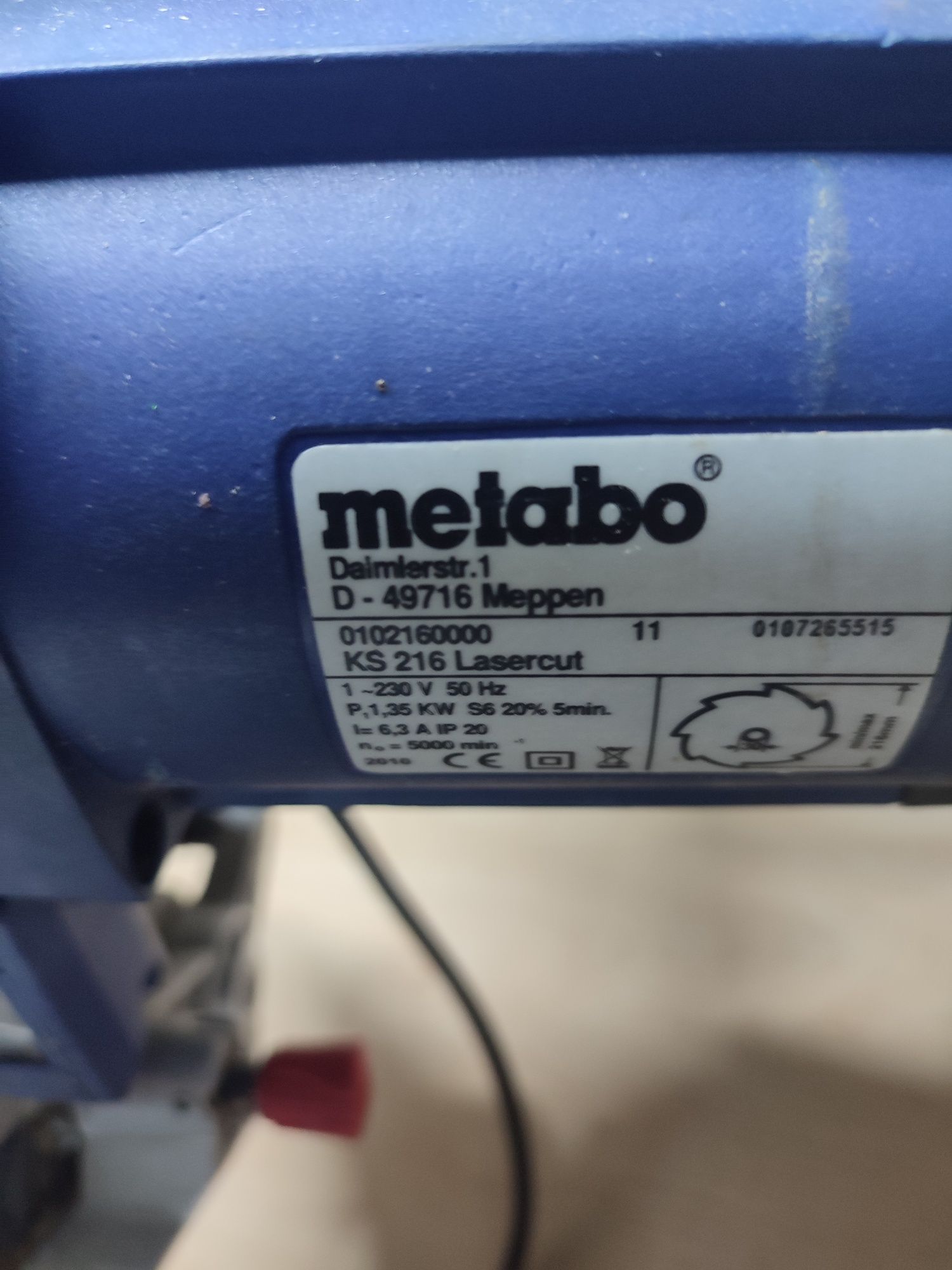 Торцовочная пила Metabo Ks 216