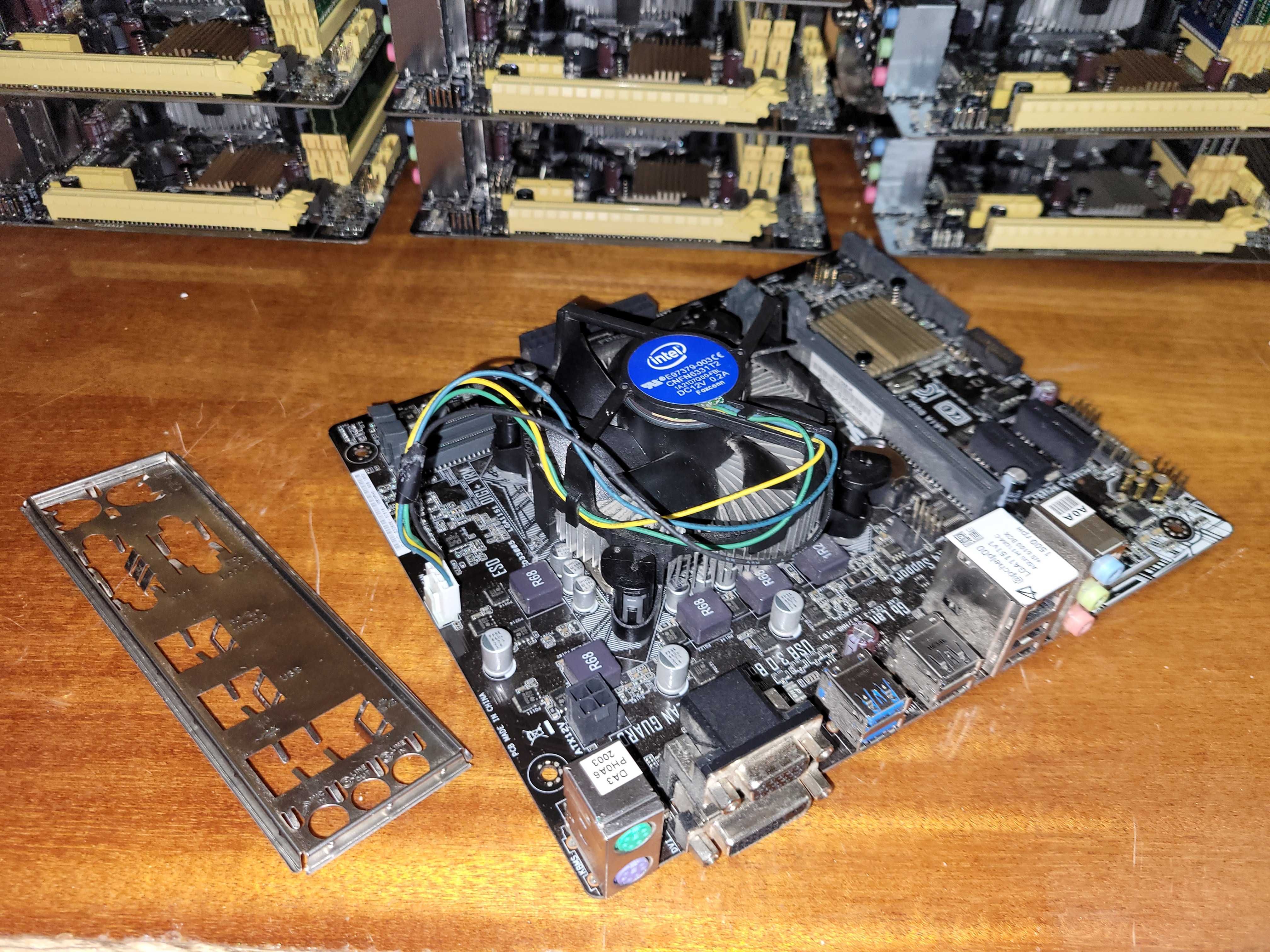 Комплект  S1151 ASUS H110M-K + I3 6100 2/4x3.6GHz BOX  DDR4