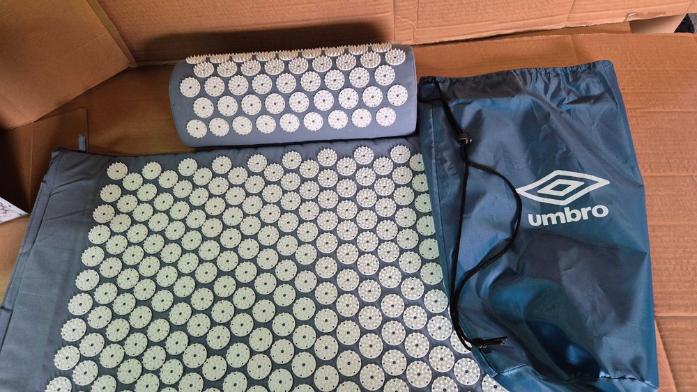 Umbro mata do akupresury masażu + poduszka