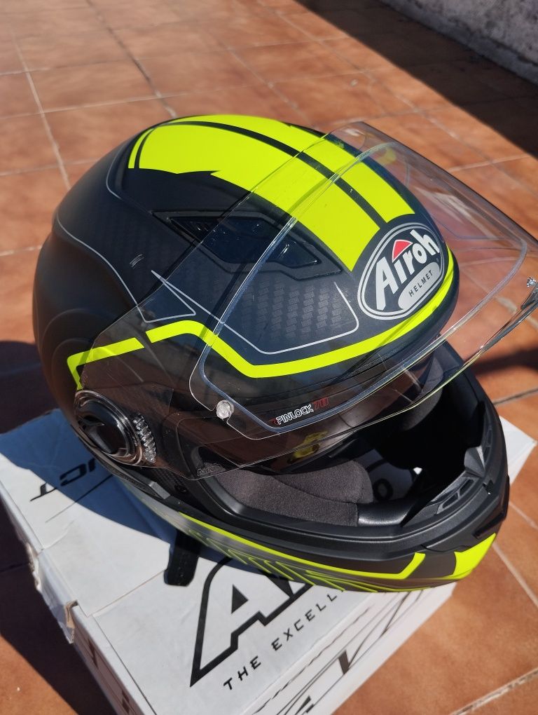 Capacete Integral Airoh