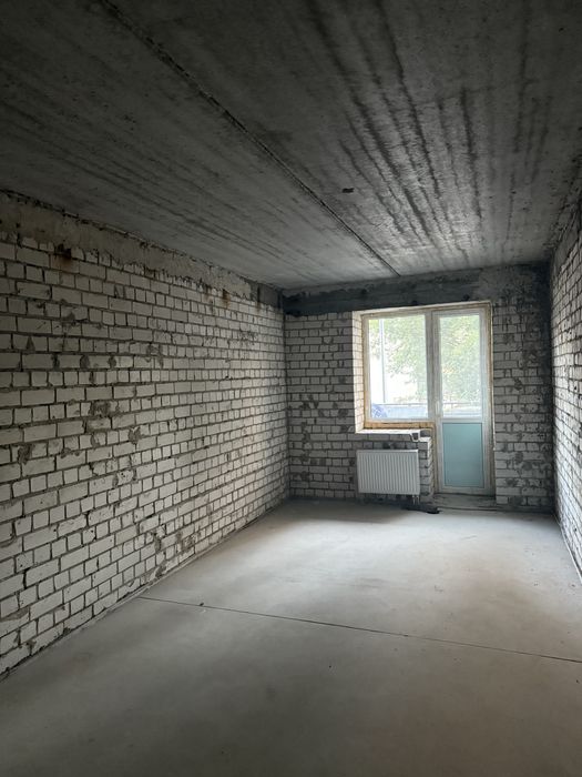 Продам велику 3-х кімнатну квартиру,вулиця С.Петлюри 21 Б