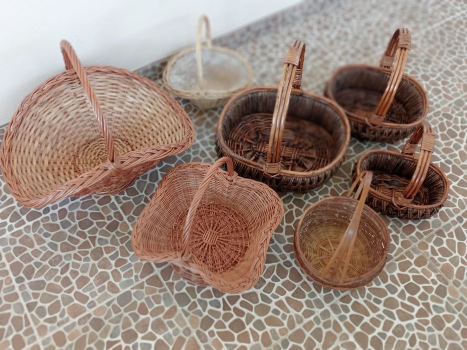 Cestos em verga novos