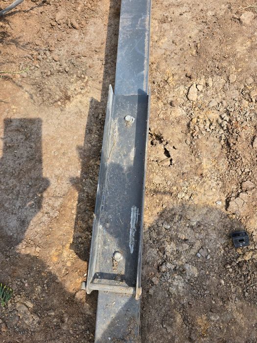 Słupek ogrodzeniowy grafitowy 170-180cm 8 sztuk Zabrze