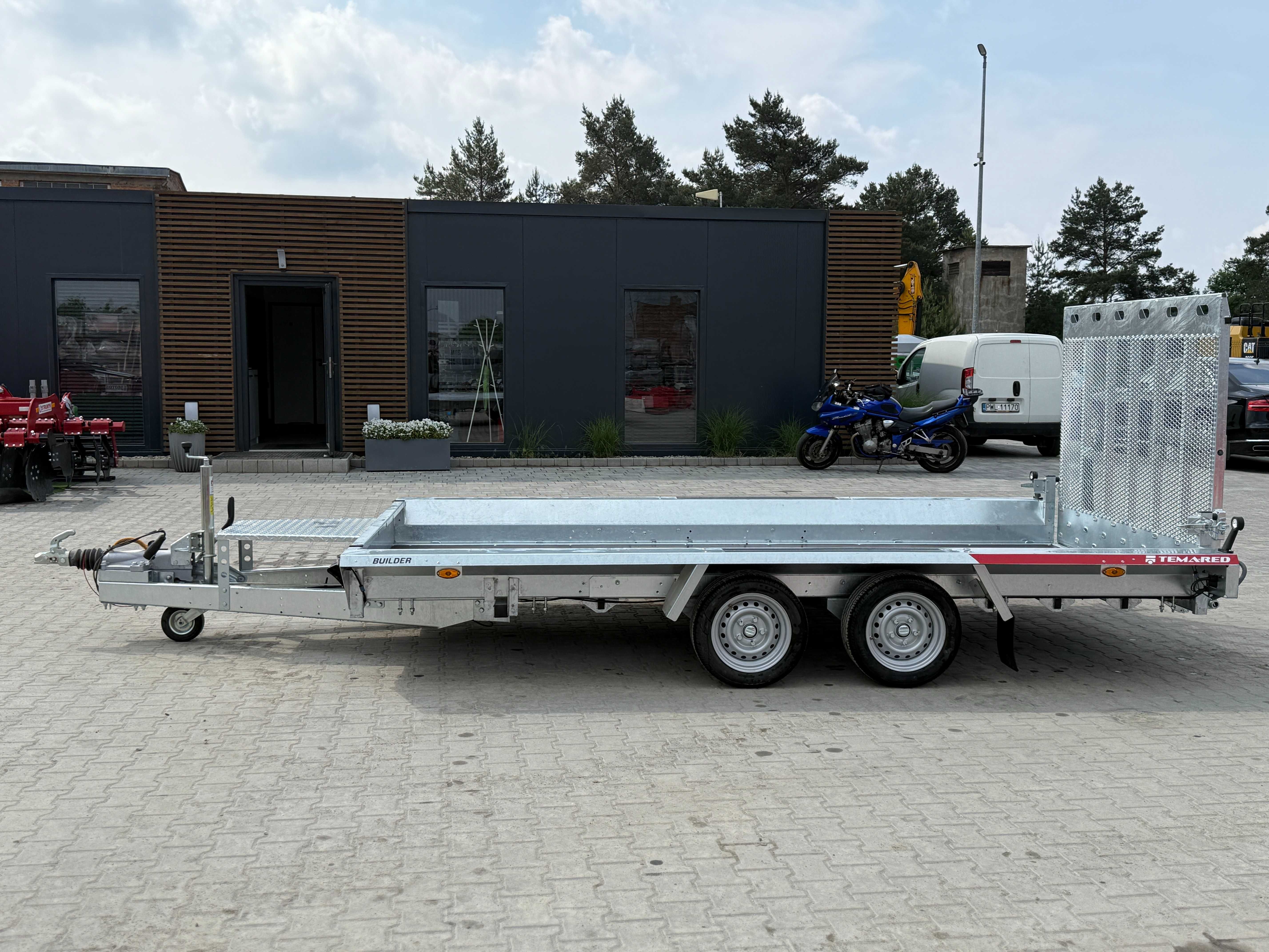 Przyczepa do przewozu minikoparki i maszyn TEMARED BUILDER 3 4018/2