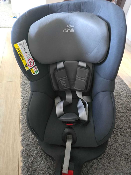 Fotelik samochodowy obrotowy Britax Romer DUALFIX M i-SIZE
