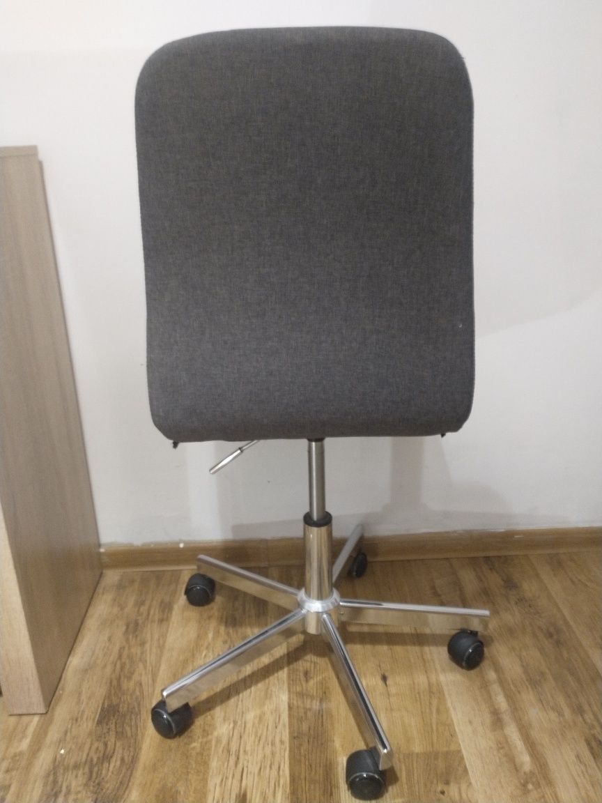 Krzesło do biurka ABILDHOLT