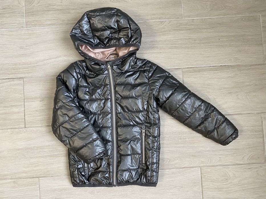 Демисезонная курточка для девочки 110/116