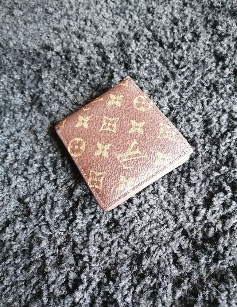 Carteira Louis Vuitton