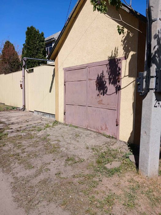 Продається будинок з усіма зручностями та меблями! Люботин