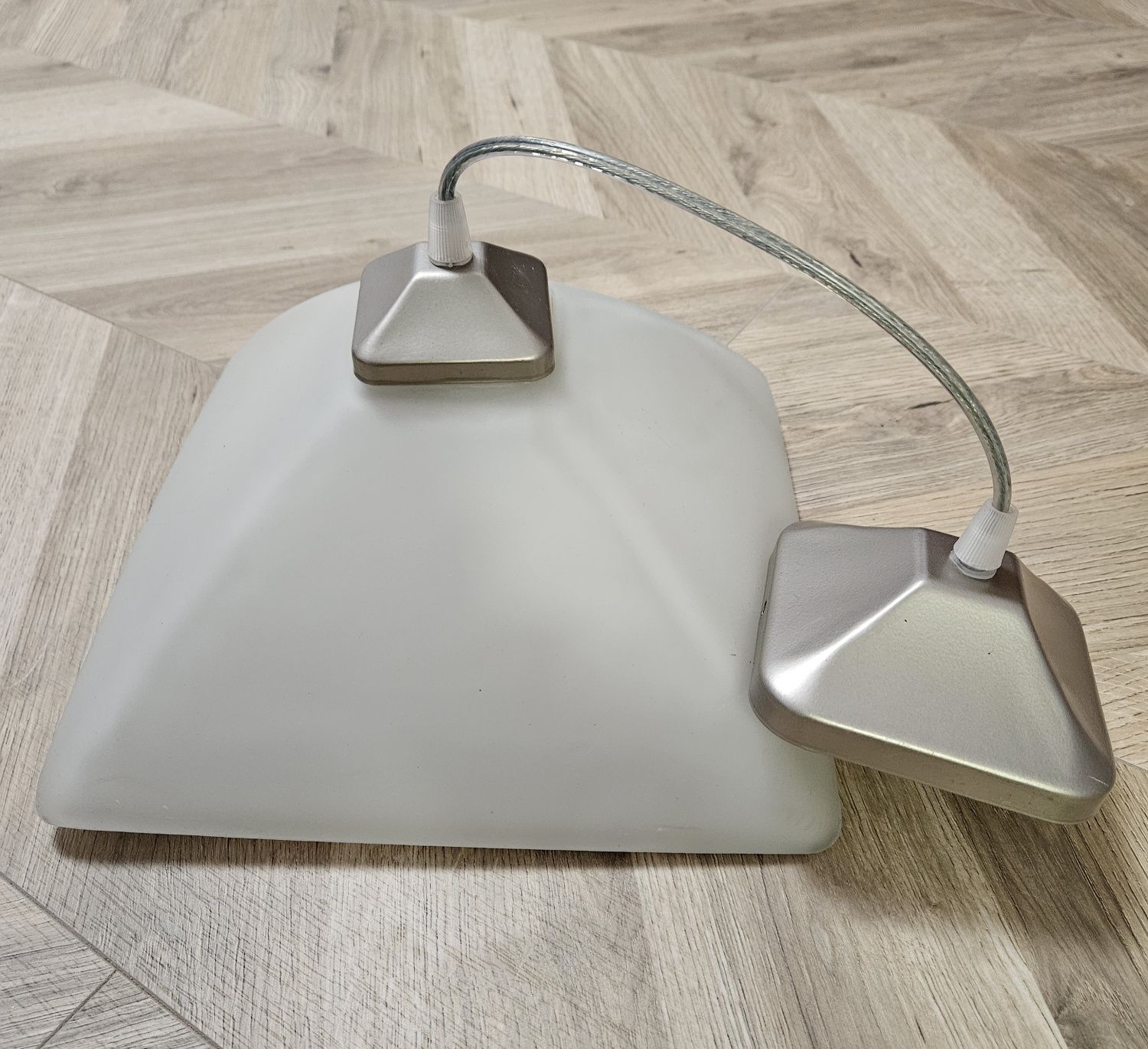 Lampa szklana wisząca