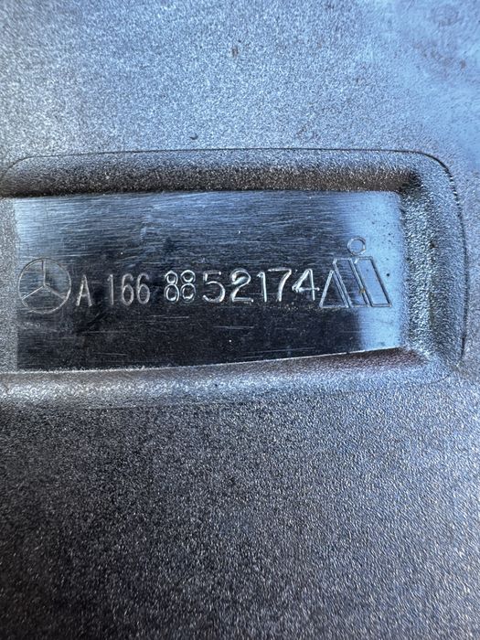Накладка заднего бампера Mercedes W166 ML