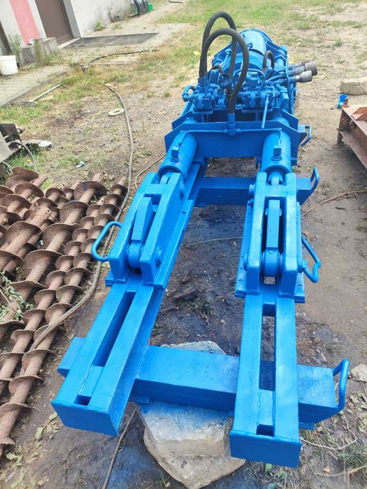 Wiertnica hydrauliczna pozioma