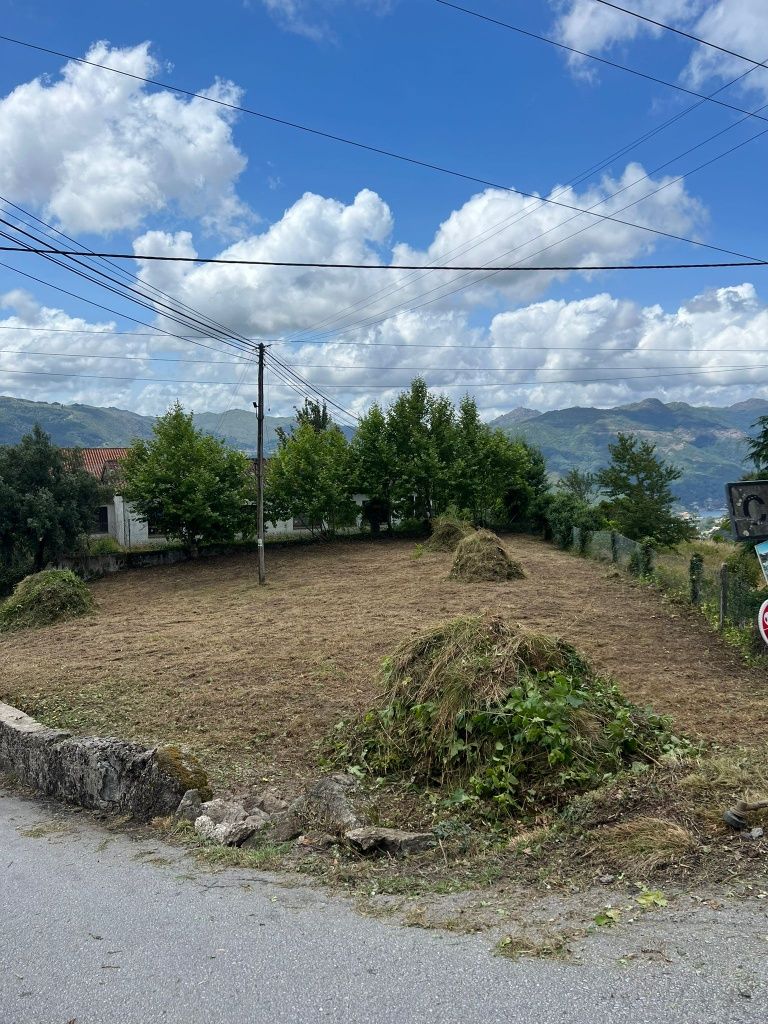 Terreno Ventosa - Rio Caldo - Gerês