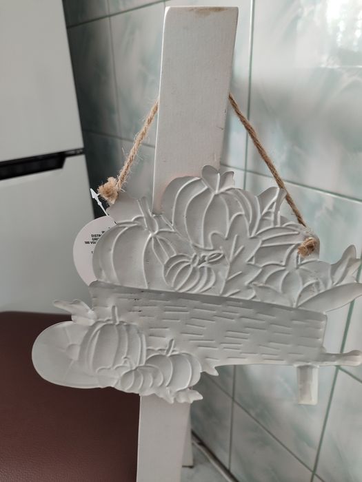 Ozdoba metalowa do powieszenia