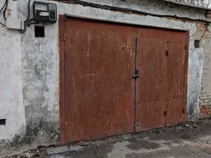 Продам гараж м. Українка. 16 м2. Жилий стан