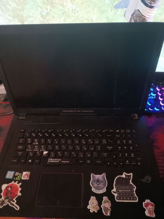Продам ноутбук Acer Strix