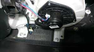 Автоелектрик, комп'ютерна діагностика,заміна вентилятора пічки.