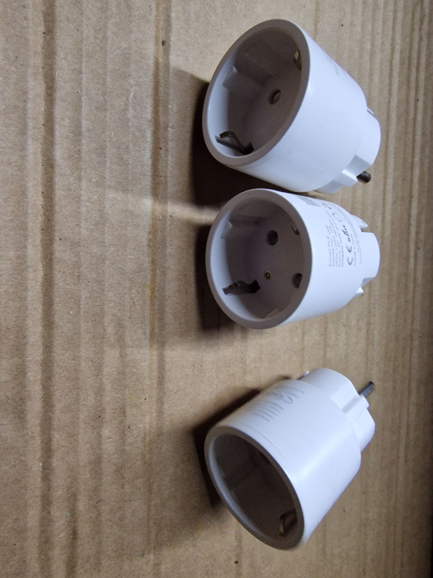 Inteligentne gniazdko WiFi smart home