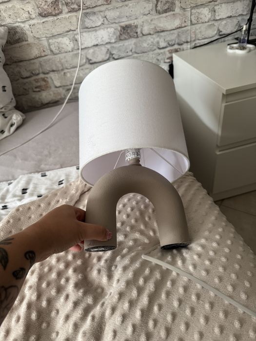 Lampka nocna sinsay z żarówką