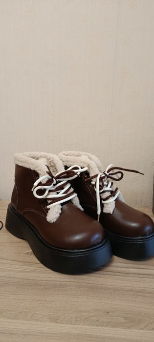 Зимові черевики ботинки утеплення