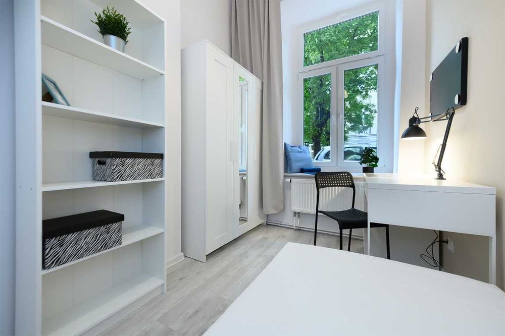 Pokój w mieszkaniu 4-pokojowym Jaracza 38 (Ek-Soc)