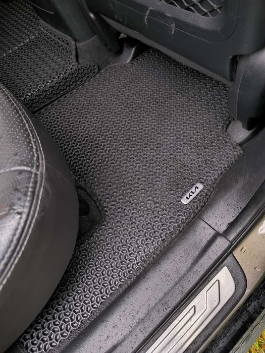 Kia Sorento 2006+ коврики в авто ева коврики eva коврики з бортами 3д
