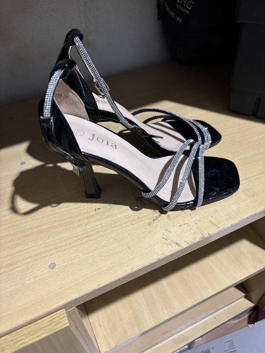 Sapatos de cerimónia tamanho 36