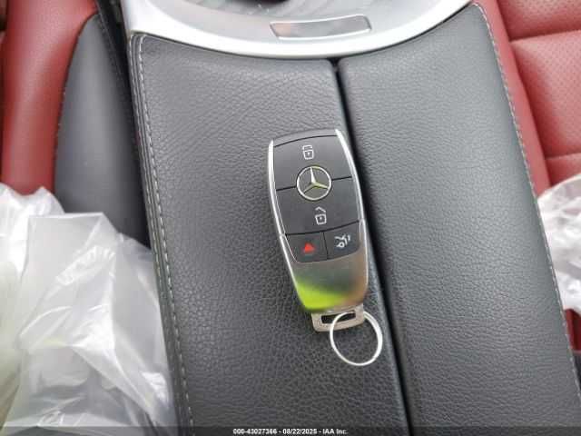 2022 Mercedes Benz GLC 300 AMG styling Незначні пошкодження