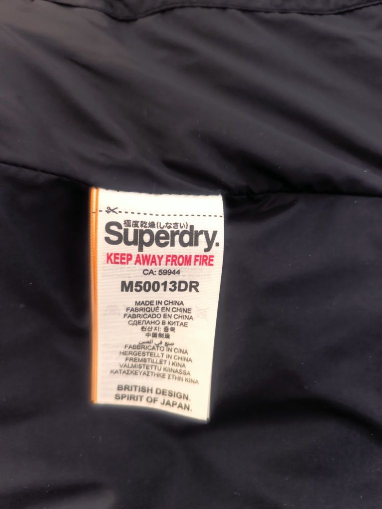 *** OKAZJA Piękna męska kurtka zimowa marki SUPERDRY rozmiar XL-54***