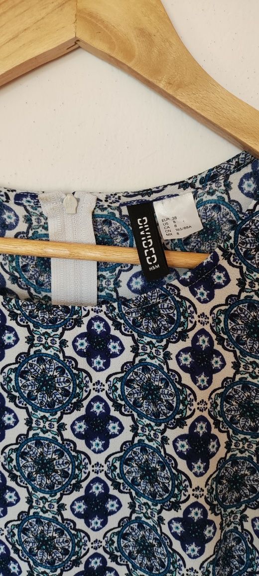 Letnia sukienka ze wzorem H&M 38