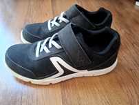 Buty sportowe chłopięce rozm. 37