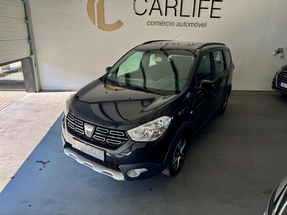 Dacia Lodgy 1.3 TCe Stepway 7L
