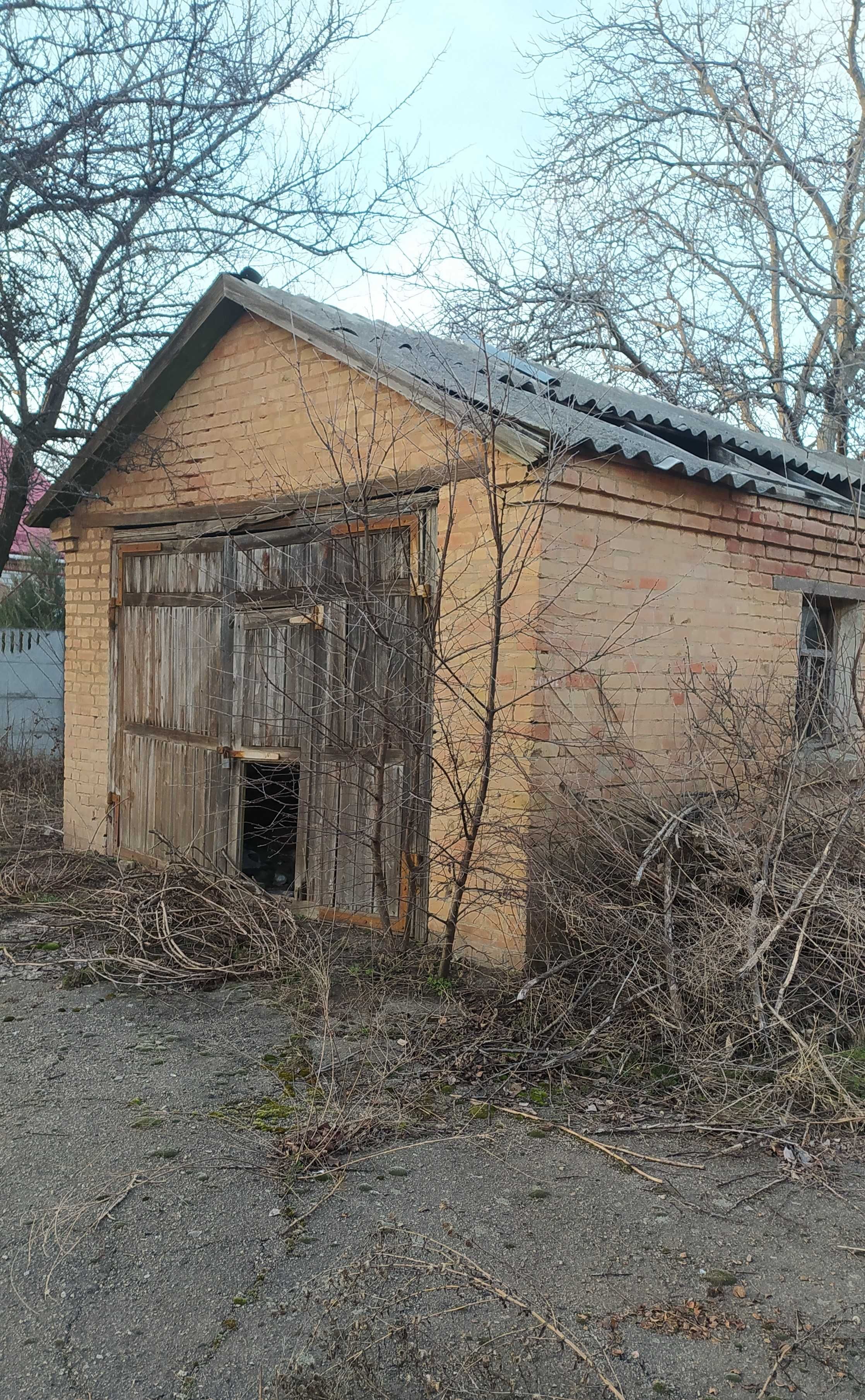 Комплекс будівель з майном площею 158,4 кв.м, Кіровоградська обл.