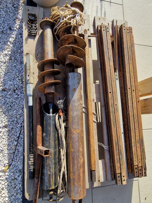 Wiertnica do studni plus dodatki Pilne